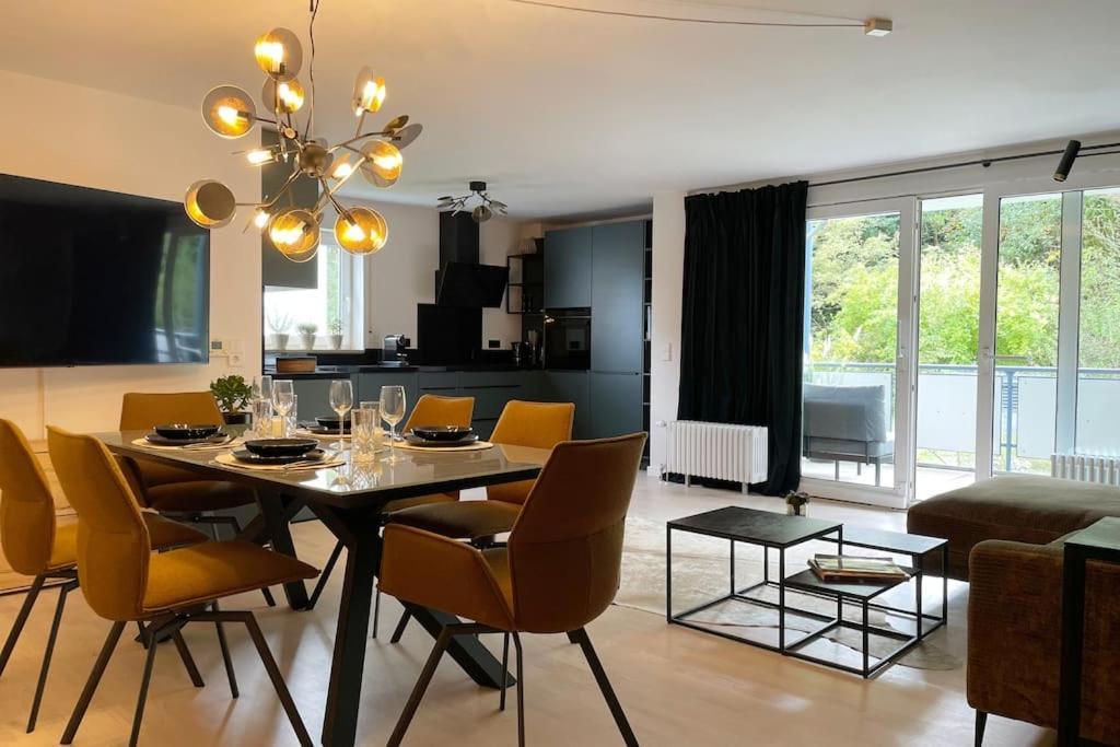 Grafschafft Angenehmes Wohnen - Ferienwohnung Mit 2 Schlafzimmern 皮尔纳 外观 照片